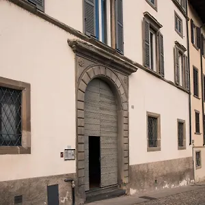 Casa Legami Charme&relax , Bergamo Italy
